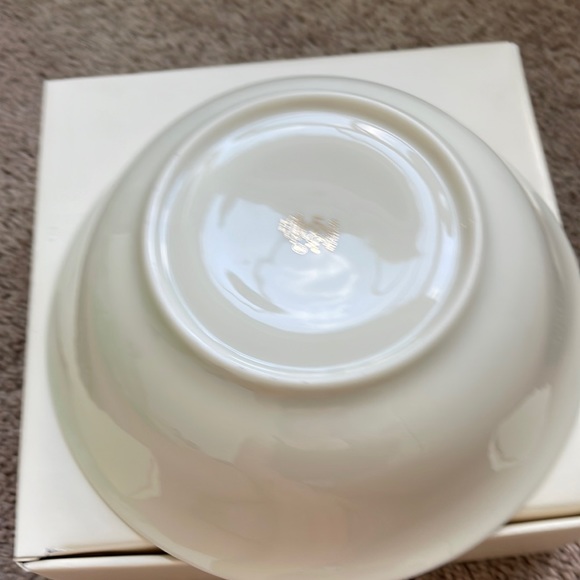 Lenox China Maywood Platinum China 9 in Serving bowl Code: L MAYWO New in box - Picture 2 of 2